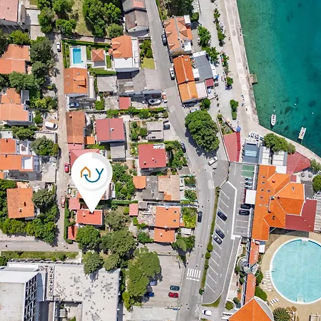 Lovely By The Sea - Happy Selce