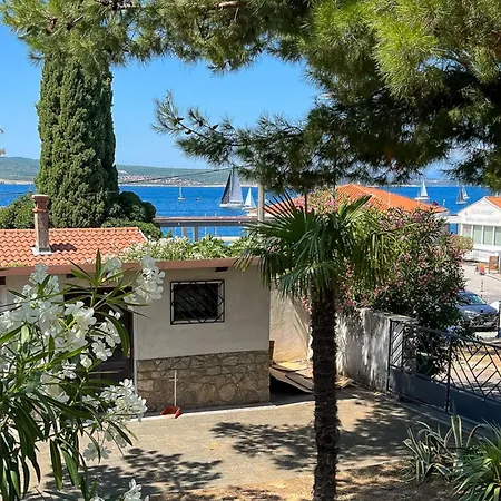 Lovely By The Sea - Happy * Selce